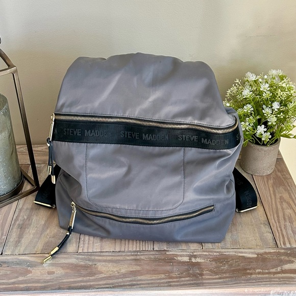 Steve Madden Gray & Black Backpack - Picture 2 of 13